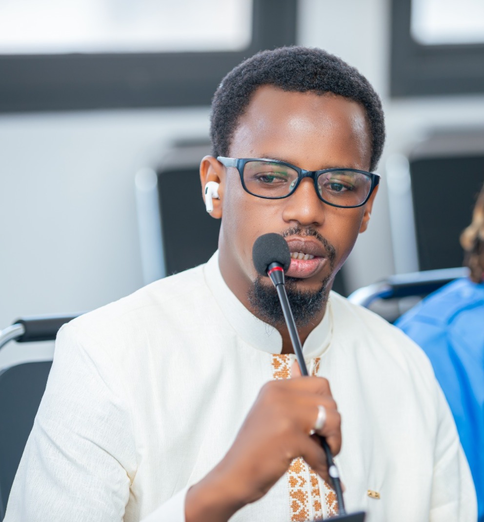 Portrait de Kalidou Sy, adjoint vice-président chargé de la communication et des relations extérieures